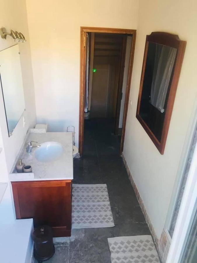 Aux Pieds Tanques Hotel Barbentane Ngoại thất bức ảnh