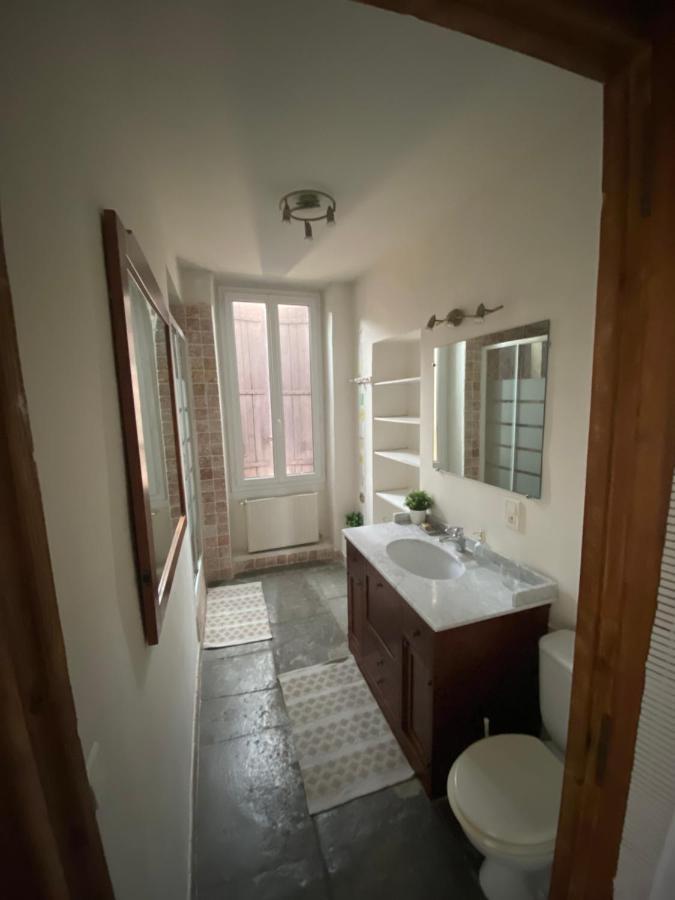 Aux Pieds Tanques Hotel Barbentane Ngoại thất bức ảnh